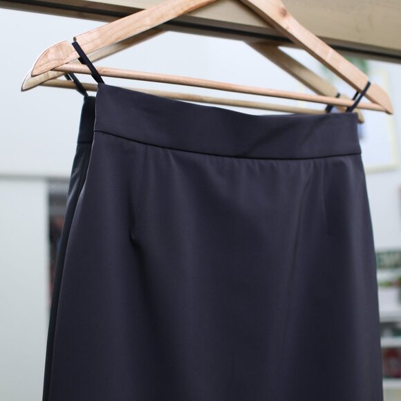 Prada Midi Pencil Skirt in Grey, Timeless Classic - Size S - Picture 5 of 10